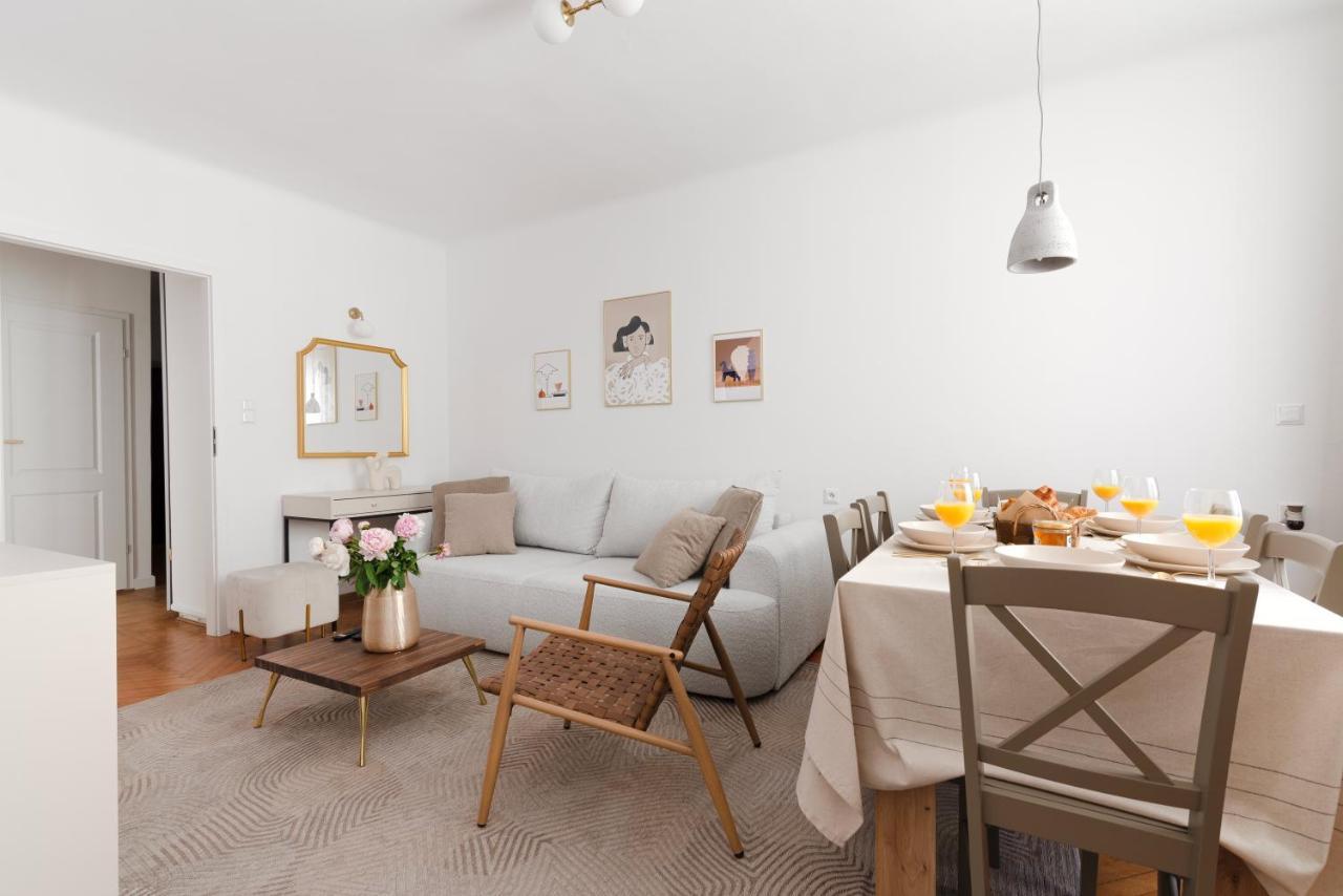 Maria'S Dream Apartment Warsawa Bagian luar foto