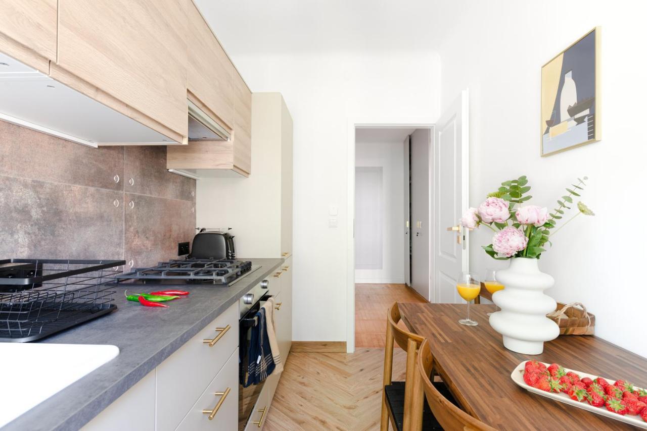 Maria'S Dream Apartment Warsawa Bagian luar foto